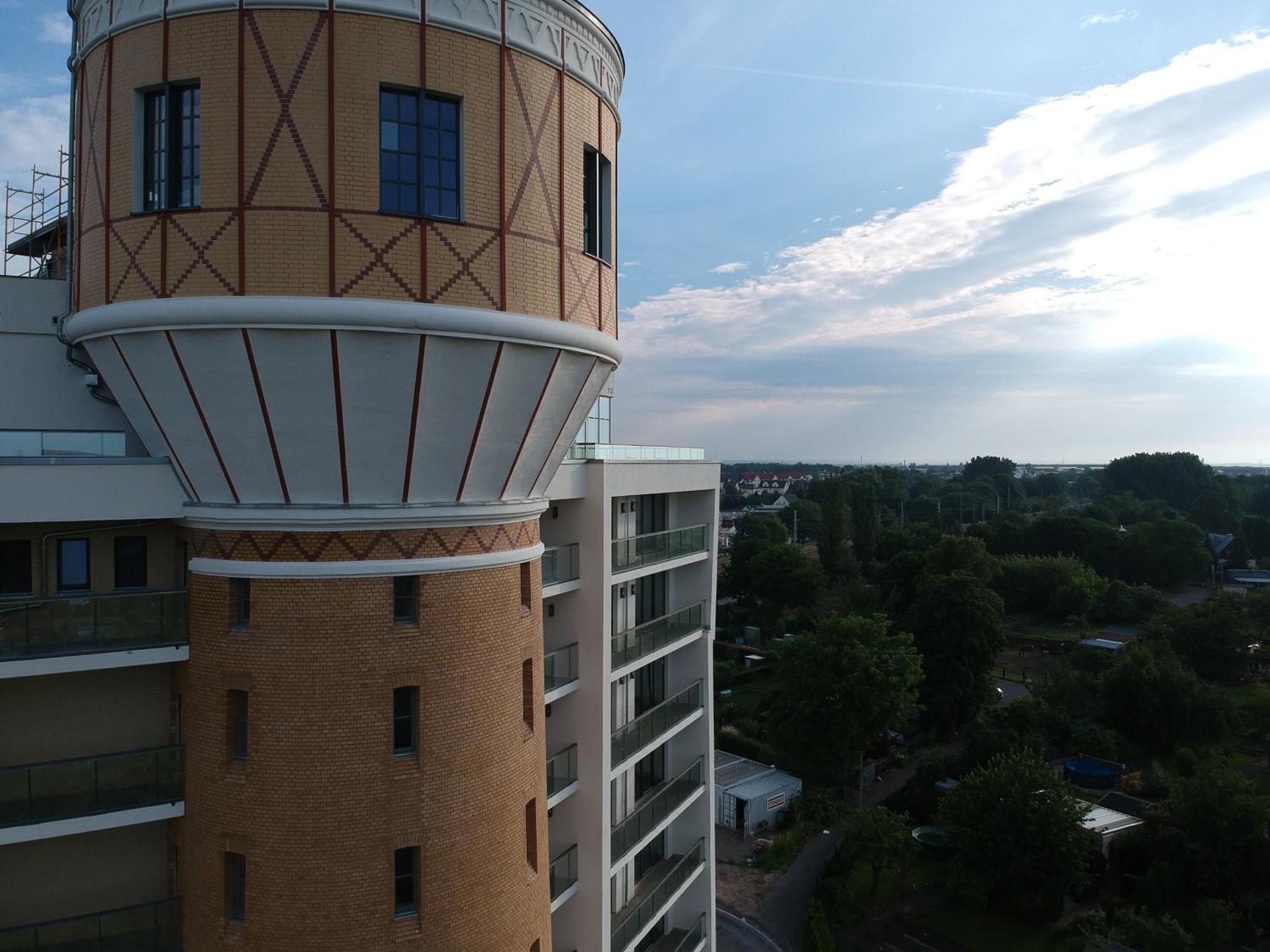 Exklusives Wohnen Im Historischen Wasserturm Dem Highlight Von Delitzsch We104 Luaran gambar